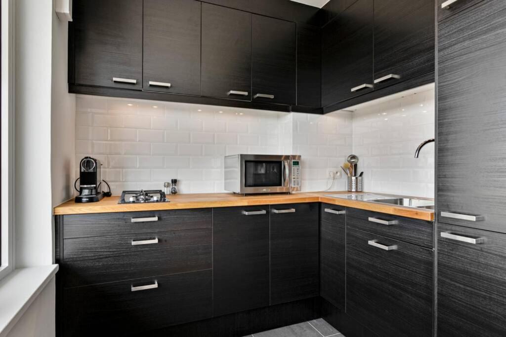 New-York Style Studio Apartment แอนต์เวิร์ป ภายนอก รูปภาพ